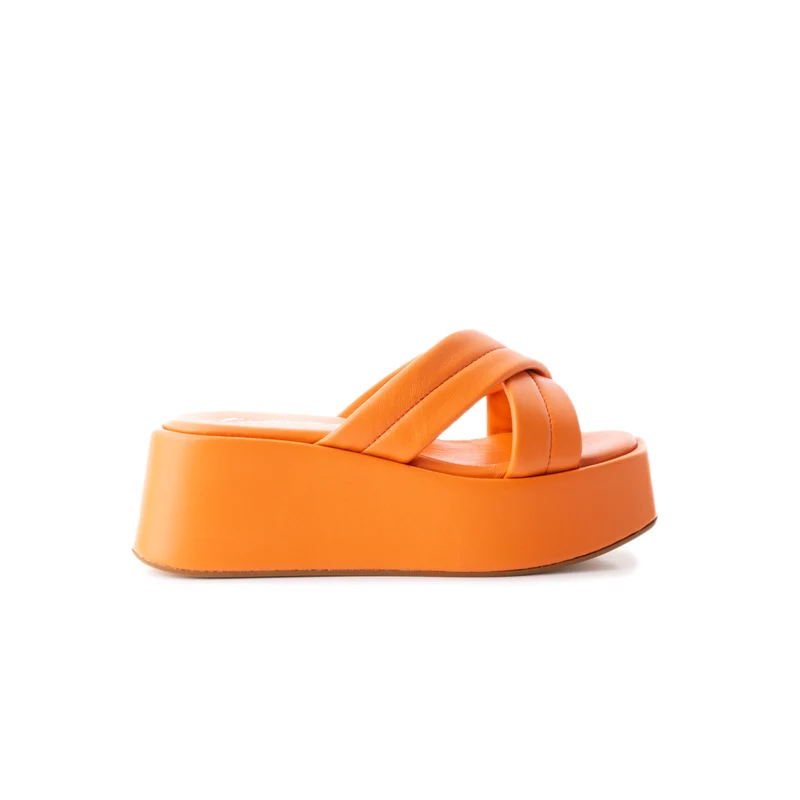 Sacra Orange Leather