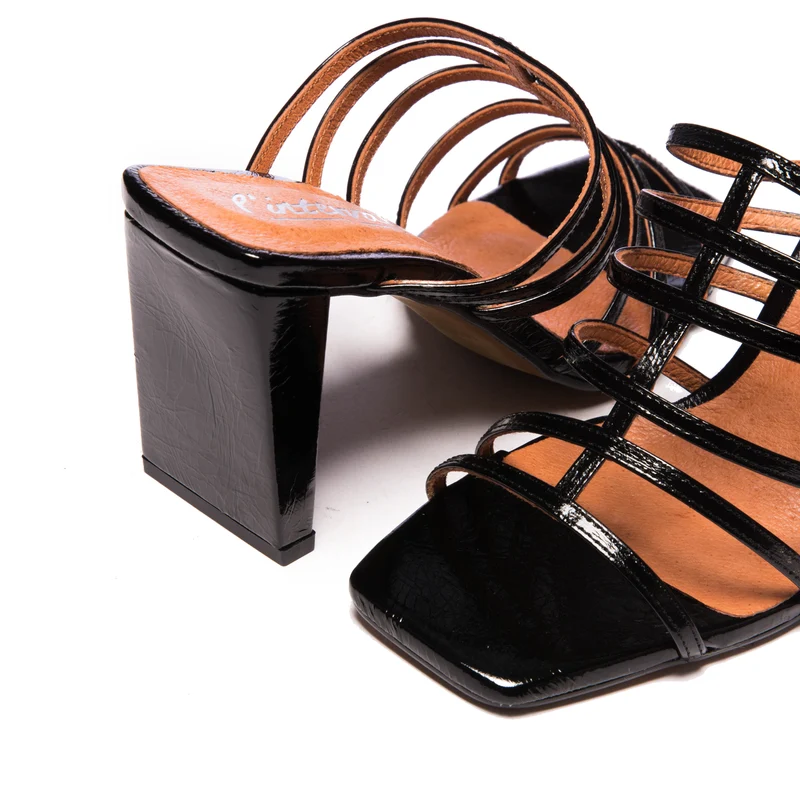 Souad Black Leather
